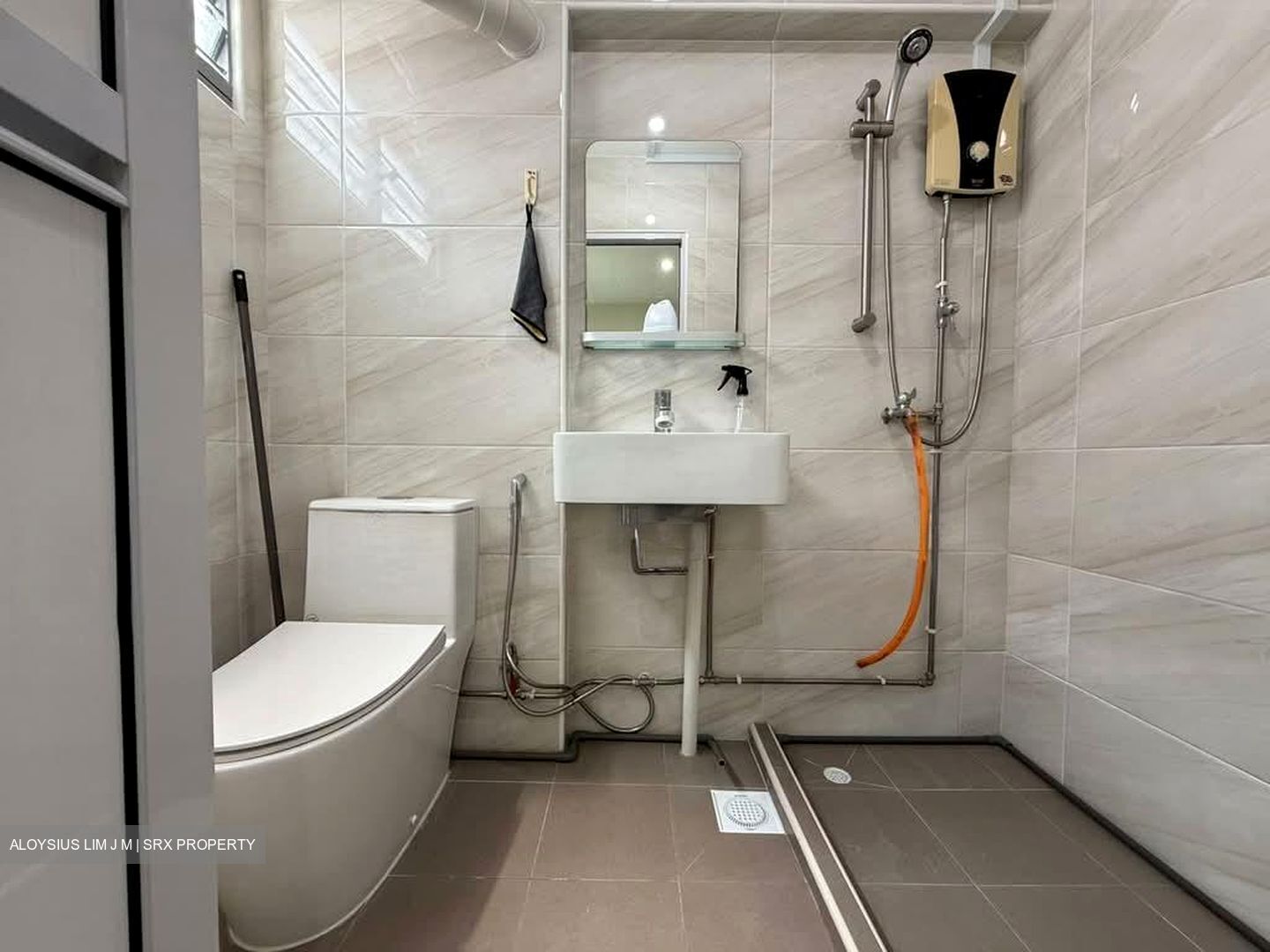 Blk 16 Toh Yi Gardens (Bukit Timah), HDB 4 Rooms #556030961